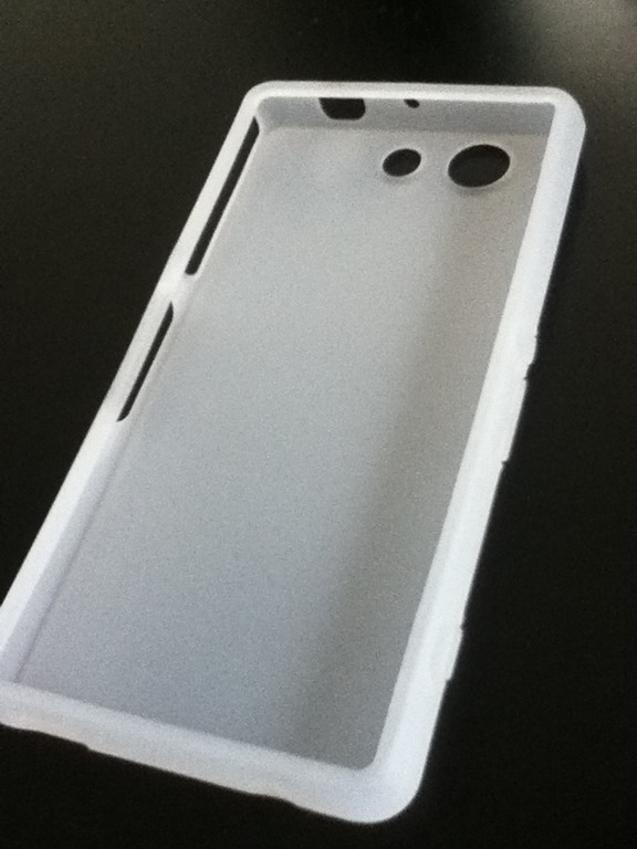 Xperia Z3 Compact So 02gの純正卓上ホルダーほとんどのケースに対応 あきらweb