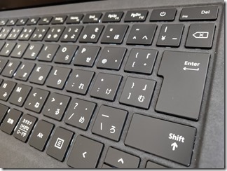「Surface Laptop 2」電源ボタン